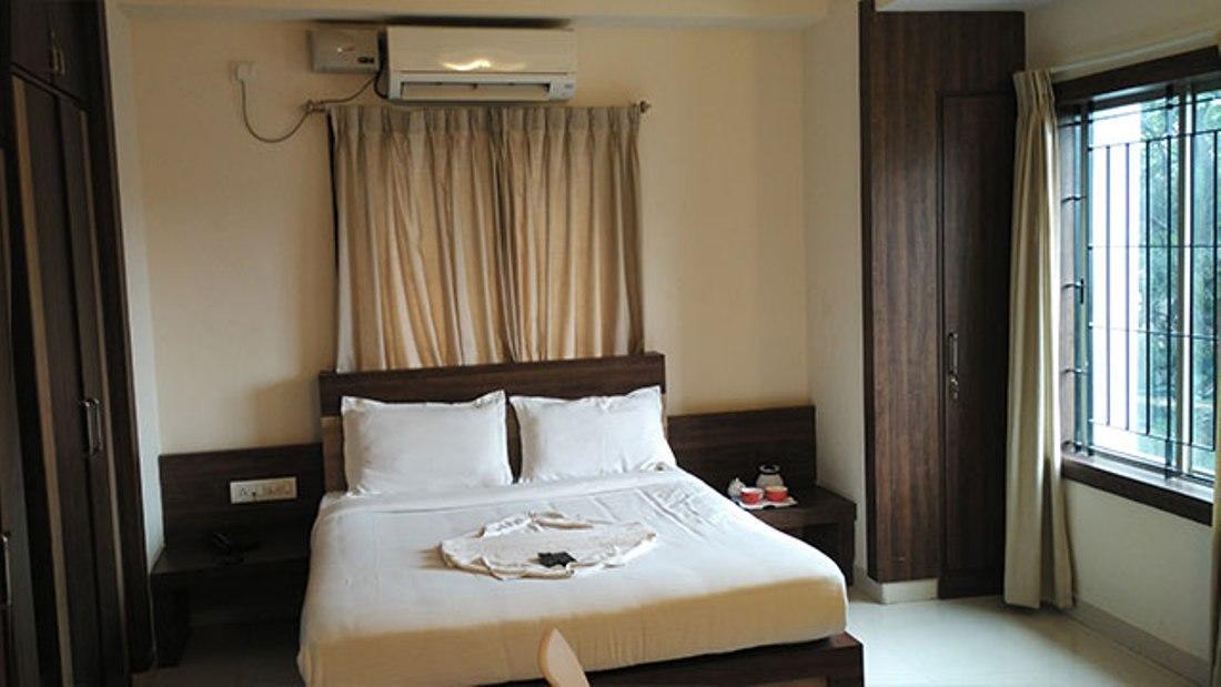 New Bell Inn Bangalore Exterior photo